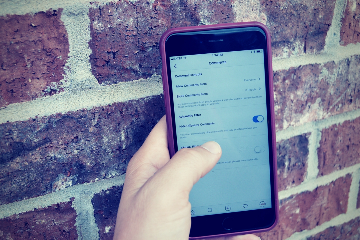 Instagram’s Comment Controls Can Help Parents Breathe a Little Easier