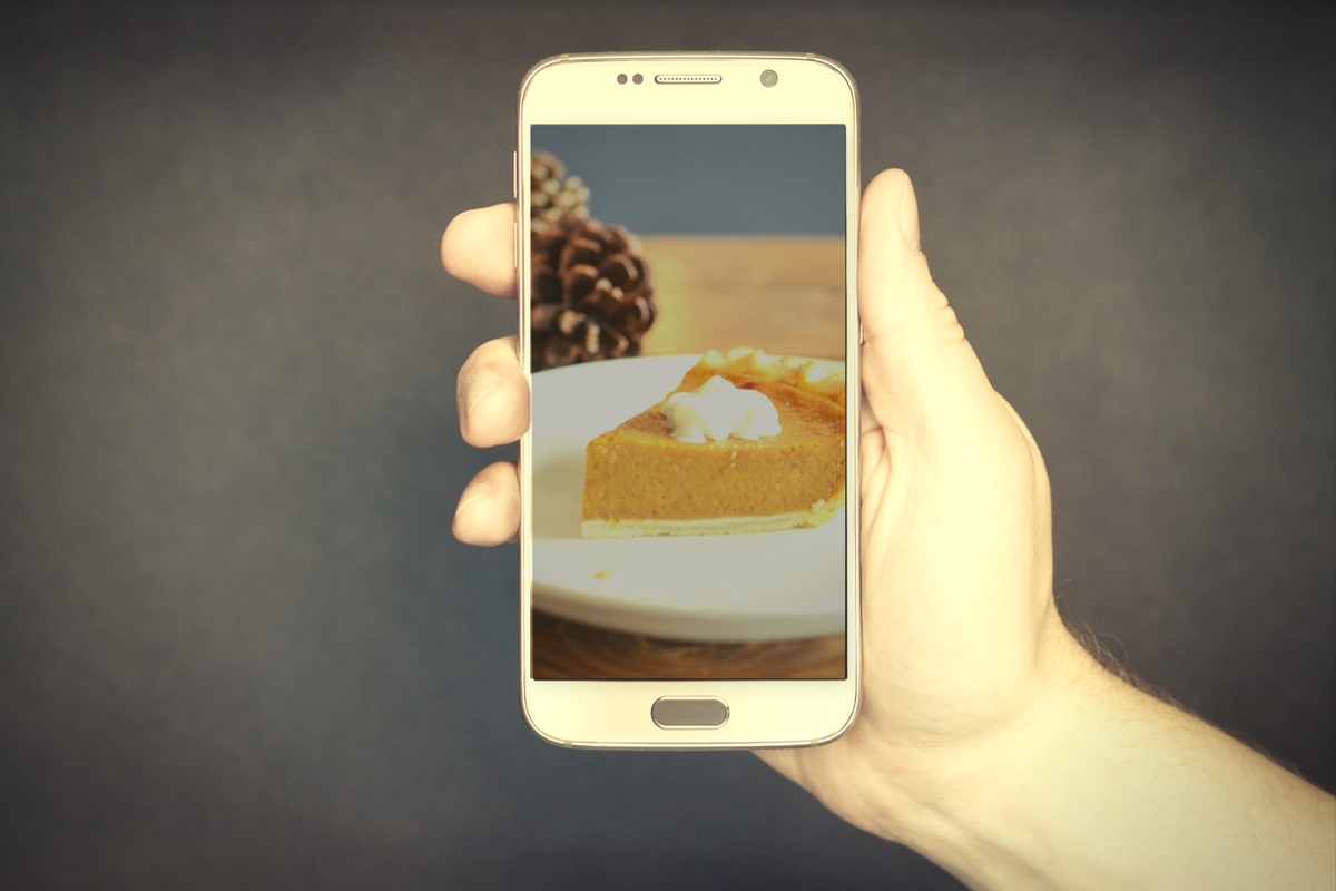 5 Ways to Stay Internet Safe on Thanksgiving