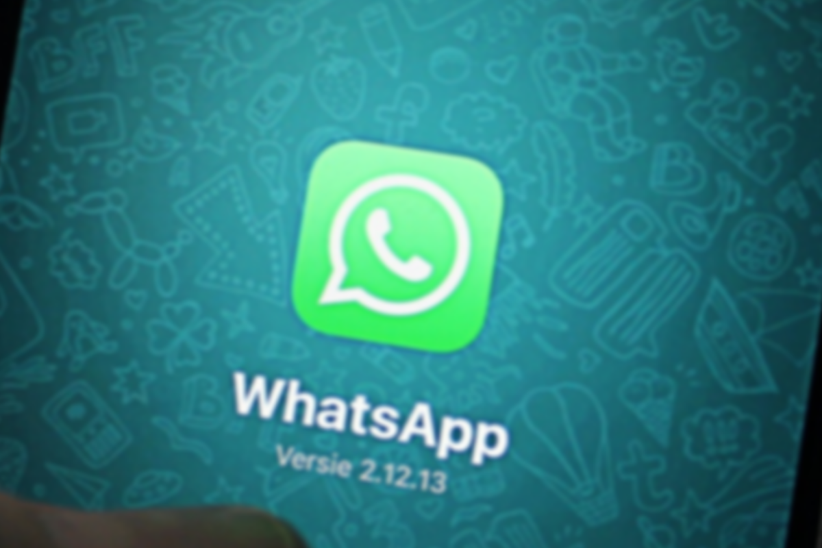 WhatsApp Update Brings Thumbprint and FaceID Lock To Private Messenger